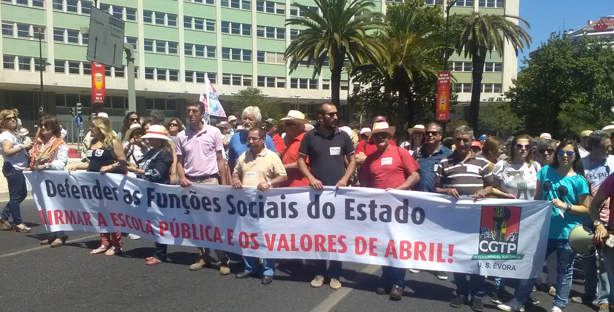 Manifestação 18 Junho em Defesa da Escola Pública